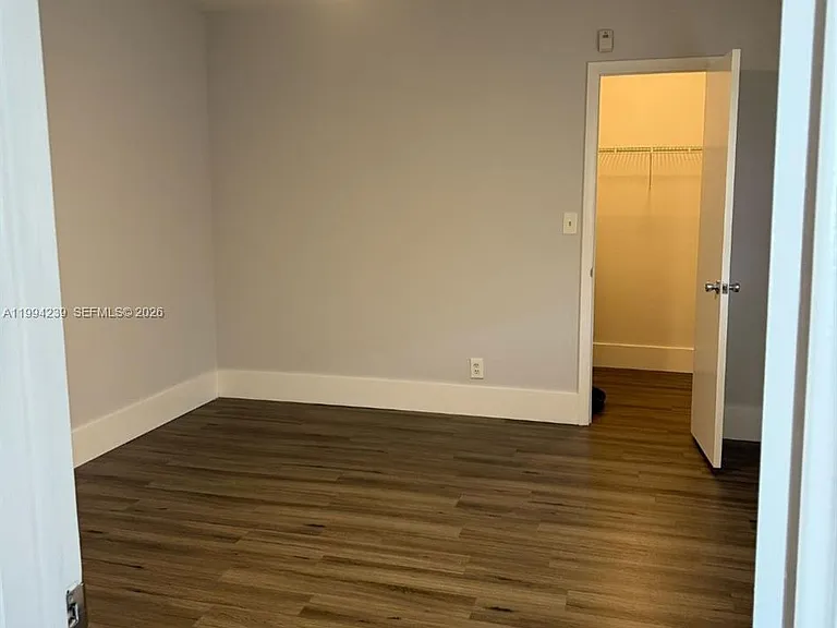 1824 Monroe St #14 — Photo 4