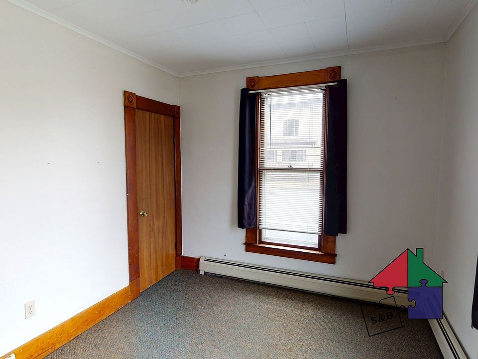 Building Photo 5