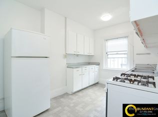 923 Beacon St #3B, Boston, MA 02215