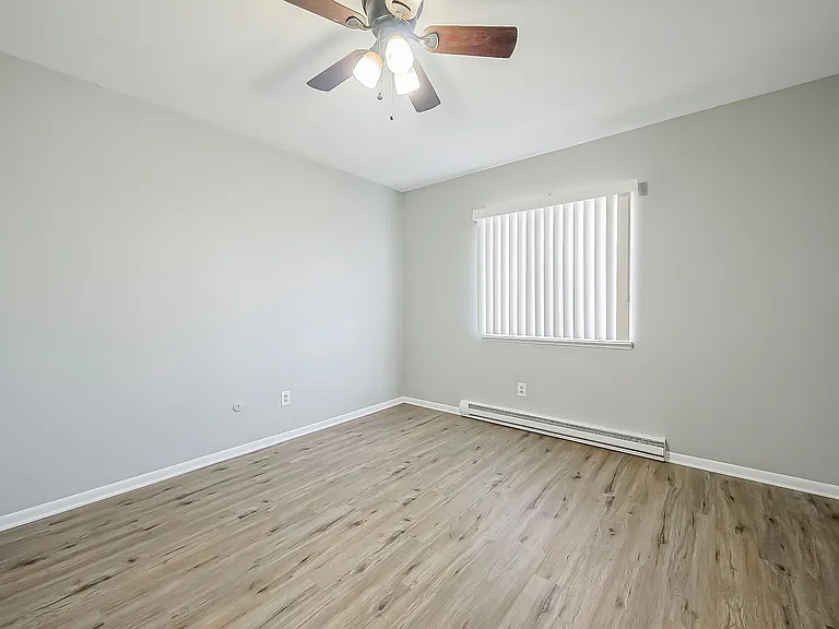 121 E Van Riper Rd — Photo 9