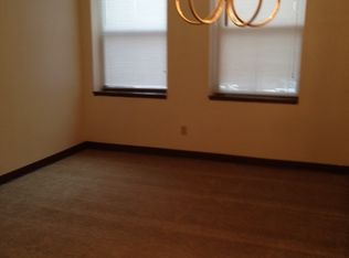 300 Helen St APT 105, Mc Kees Rocks, PA 15136