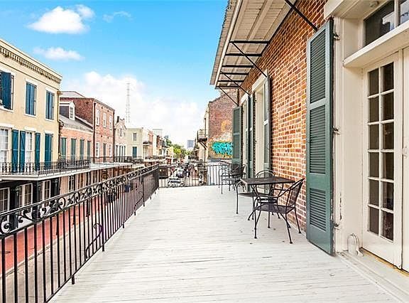 2nd image of 1221 Decatur St #201