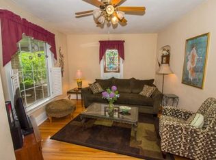 1013 W Grove St, Mishawaka, IN 46545