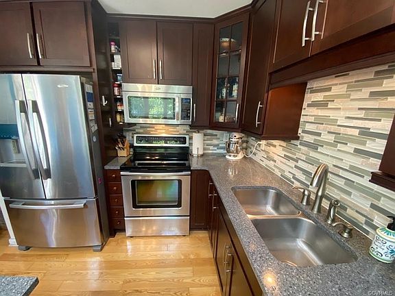 2nd image of 928 Ayers Way