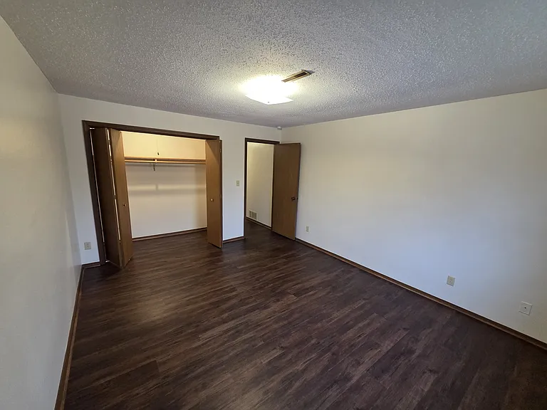 1614 Amelia St #3B — Photo 10