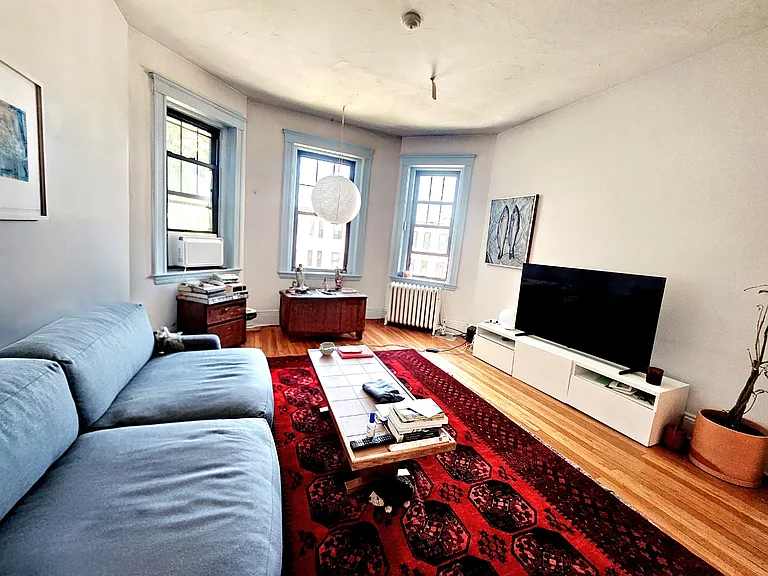 1560 Commonwealth Ave #9 — Photo 2