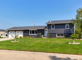 405 9th Ave, Slater, IA 50244