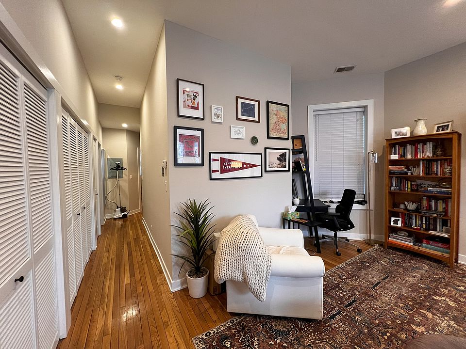 1st image of 609 W Oakdale Ave #41