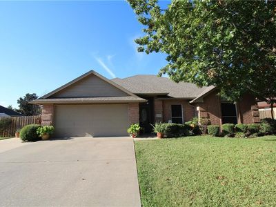 1618 Hyde Park Blvd, Cleburne, TX, 76033