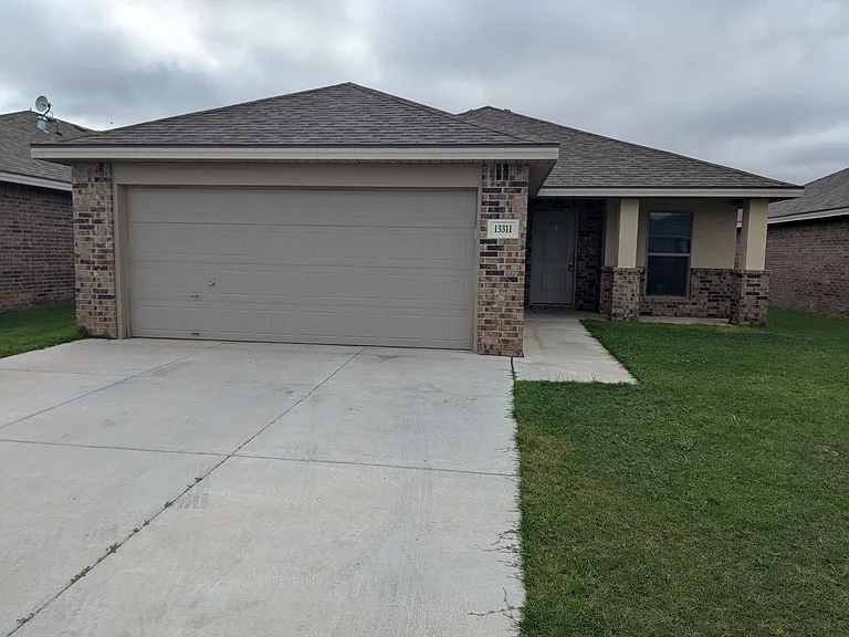 13311 Avenue V — Photo 1