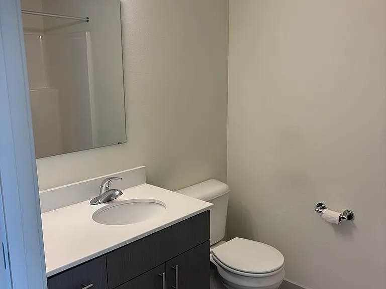4801 Fauntleroy Apartments — Photo 73