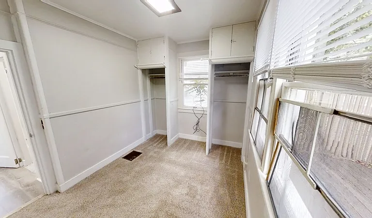 900 Woodlawn Ave — Photo 13