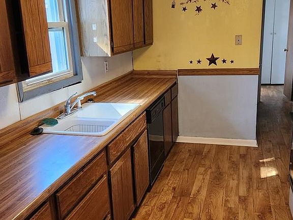 5th image of 1310 Belleview Ave