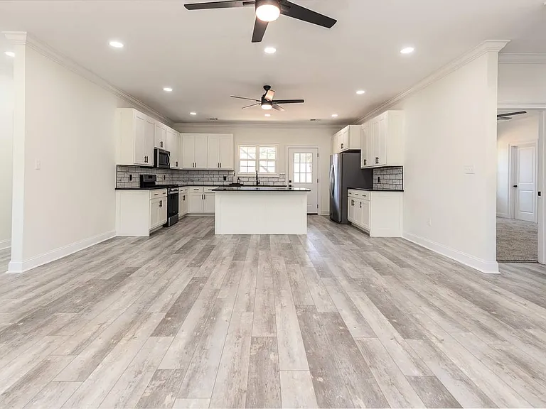 10 Deer Park Dr — Photo 7