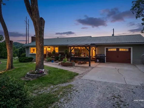 17432 Mount Olivet Rd, Leavenworth, KS 66048