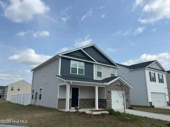 1196 Fowler Dr, Greenville, NC 27834