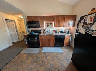 459 Central Ave APT 304, Dover, NH 03820