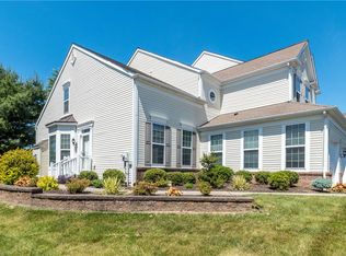 1824 Emerald Dr, Orefield, PA 18069