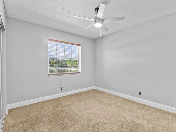 13440 53rd Court N, The Acreage, FL 33411