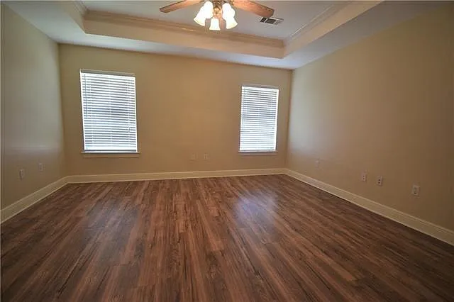 3419 Cove Ct — Photo 8