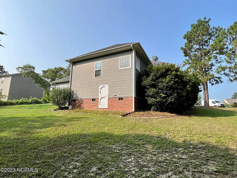 206 Sandy Springs Rd — Photo 47