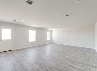 521 Tall Meadow Dr, Cleburne, TX 76031