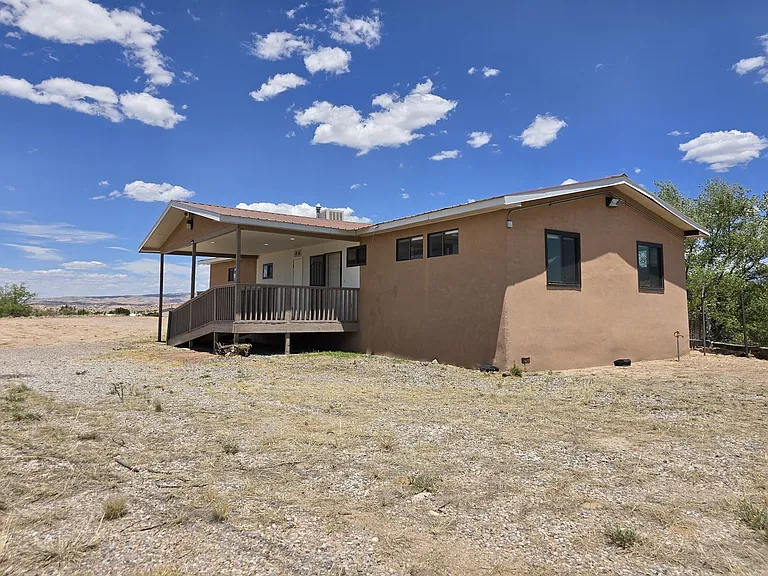 18340 US Highway 84/285 — Photo 24
