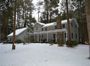 660 Elk Creek Rd, Hillsgrove, PA 18619