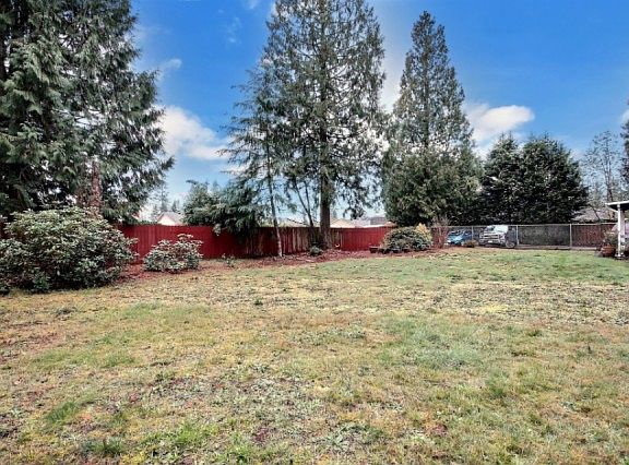 4th image of 24604 188th Ave SE