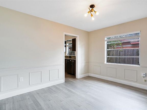 5th image of 5813 Westbury Dr