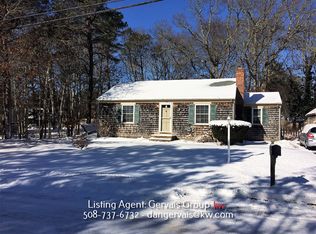 21 Cottage Dr, West Yarmouth, MA 02673