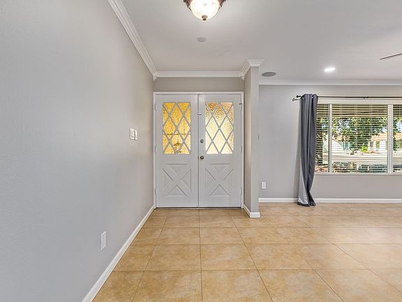 3rd image of 4603 W Laurie Ln