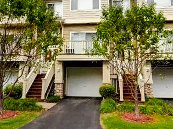 2453 Eagle Trace Ln, Woodbury, MN 55129