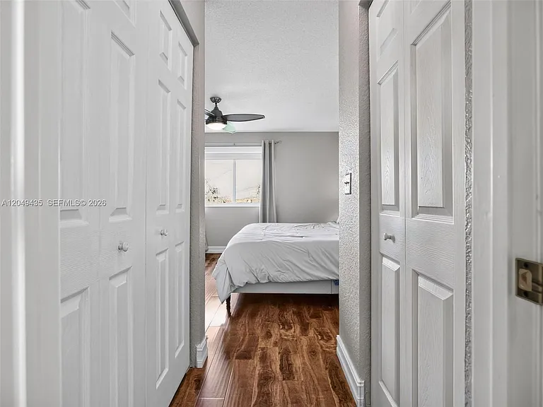 2475 W Cordoba Bnd — Photo 57