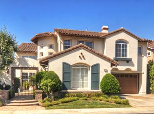 12 Williamsburg Ln, Coto De Caza, CA 92679