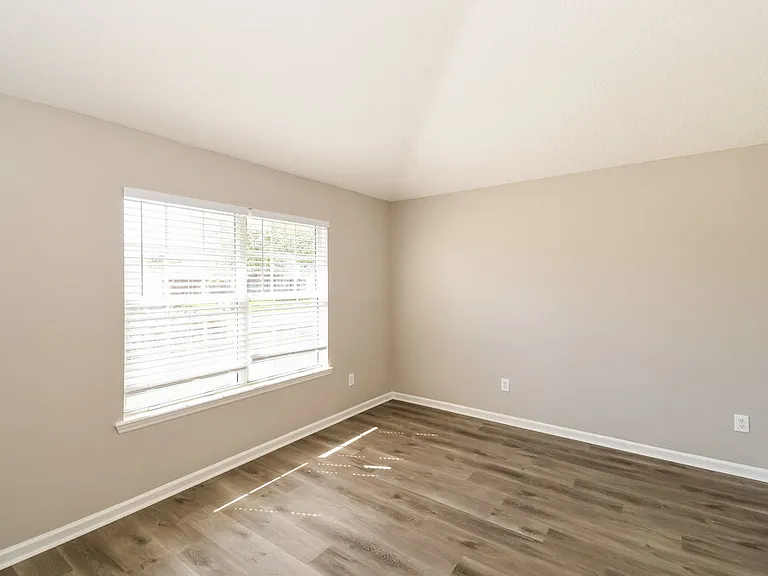 2443 Paris Mill Rd — Photo 5