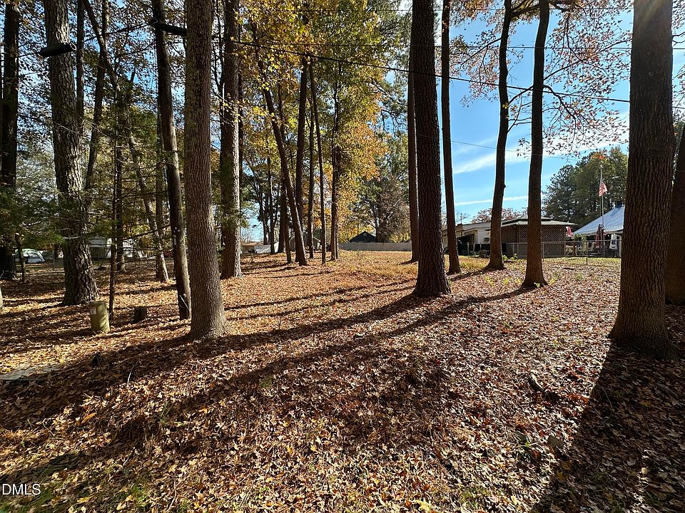 1st image of 618 Hoyle St Lot 24-25