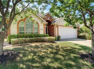 6824 Crenshaw Ln, Denton, TX 76210