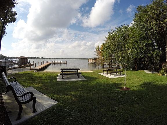 Lake Lot/beach/dock/boatramp