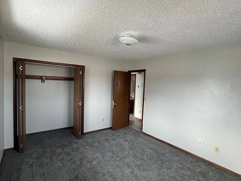 BP - 911 4 Plex — Photo 10