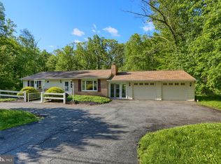 1358 Chestnut St, Douglassville, PA 19518