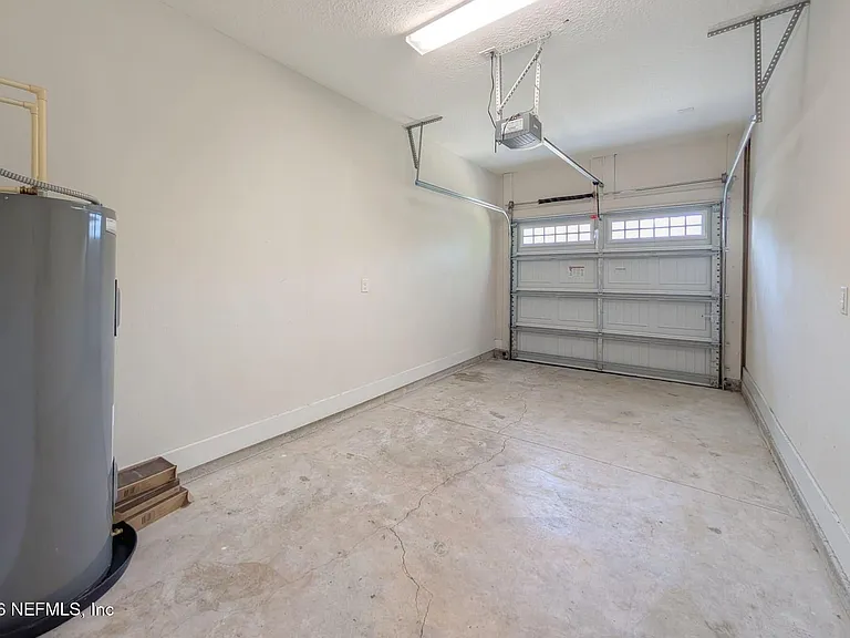 629 2nd Ave S — Photo 13