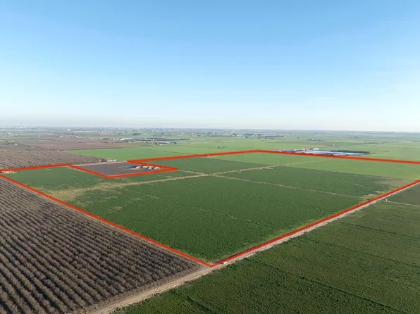 8707-8701 S Carpenter Rd, Modesto, CA 95358