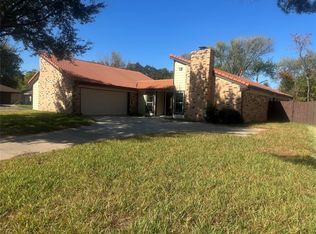 6214 Ogden Forest Dr, Houston, TX 77088