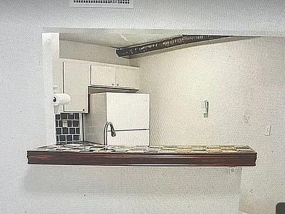 4th image of 9425 Fontainebleau Blvd APT 103
