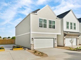 420 Stonework Oaks Ln, Houston, TX 77076