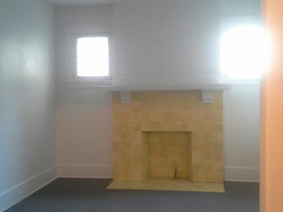2nd image of 2895 W Liberty Ave #2