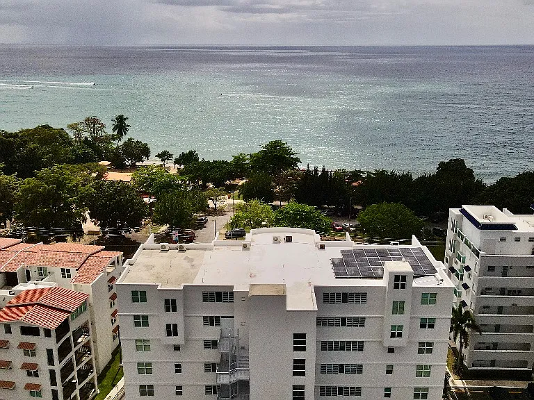Condominio Ocean Palace #1 #1 — Photo 6
