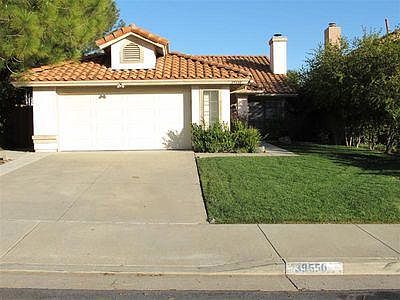 1st image of 39550 Medina Ct