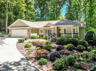 209 Berwick Ct, Seneca, SC 29672